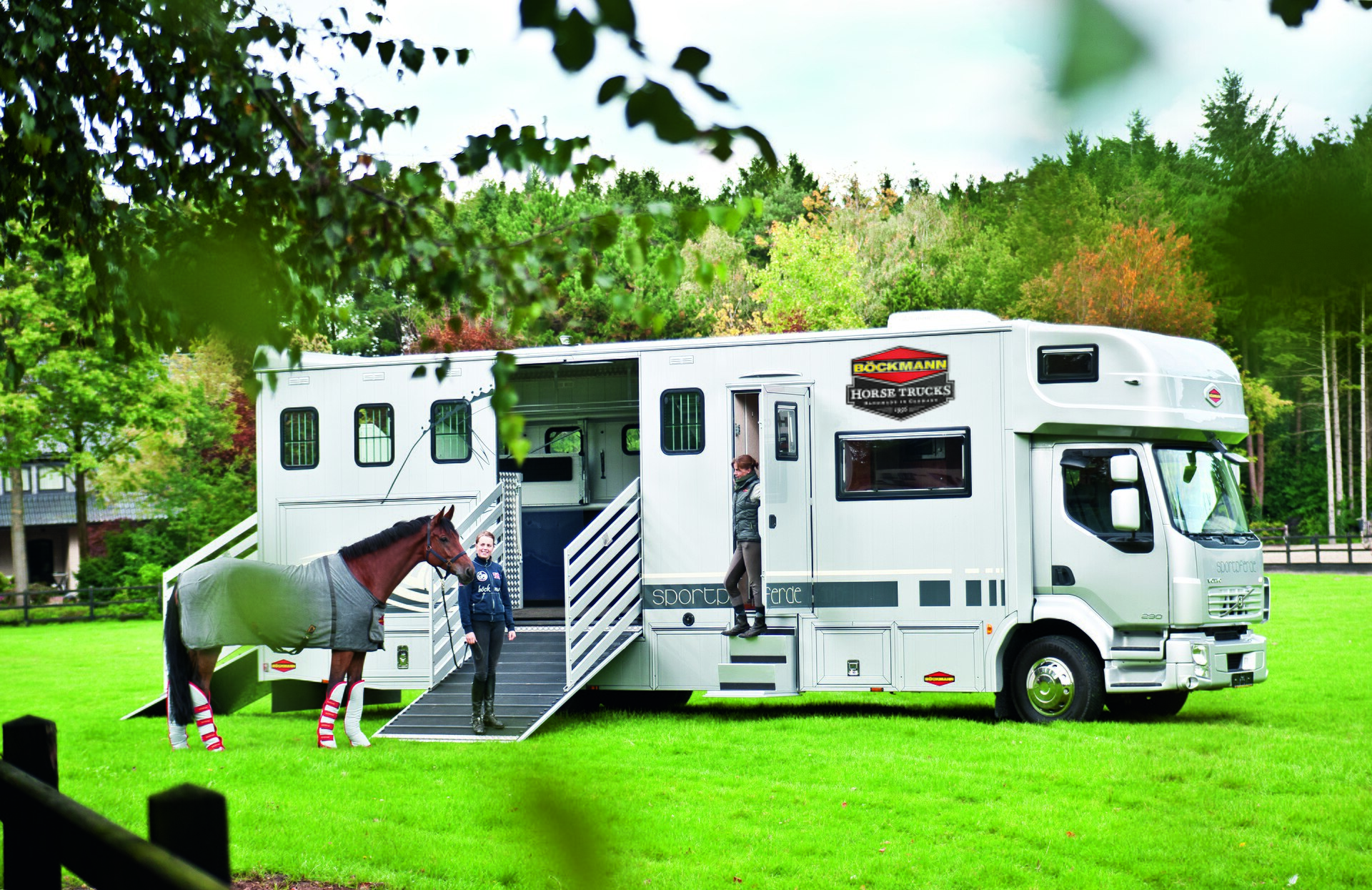Volvo VM 360 6x4 Plataforma 2021 #2