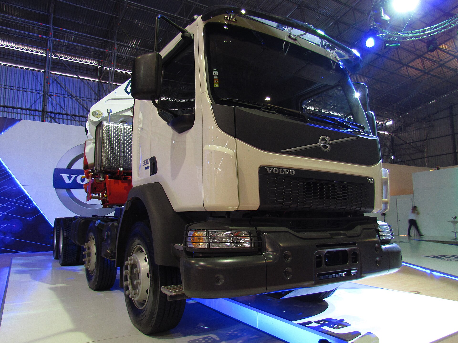 Volvo VM 360 6x4 Plataforma 2021 #4