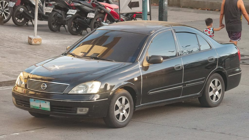 Nissan Sentra Exclusive 2.0 CVT 2024 #1